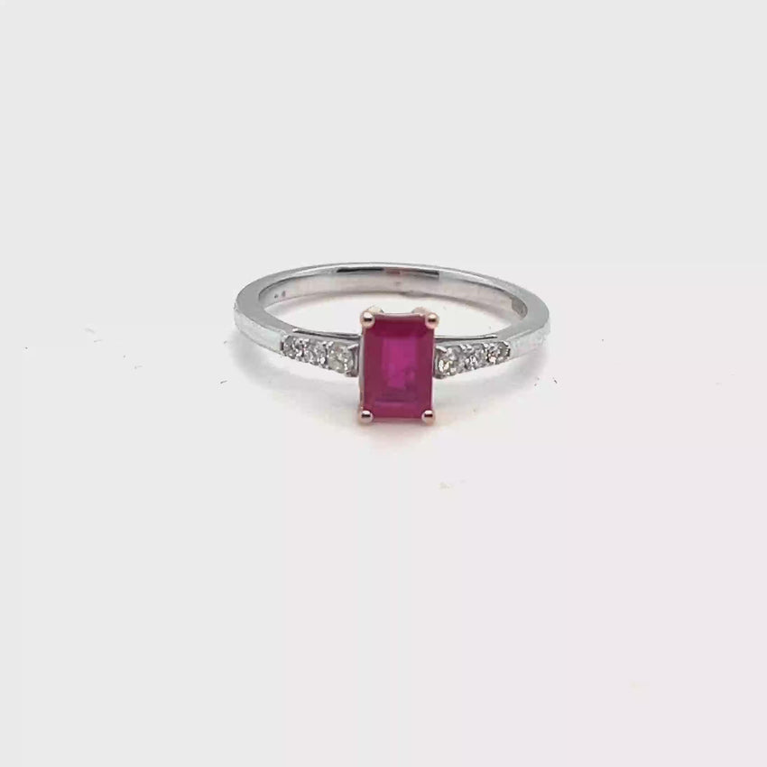 14KT GOLD, 0,62 CT RUBY