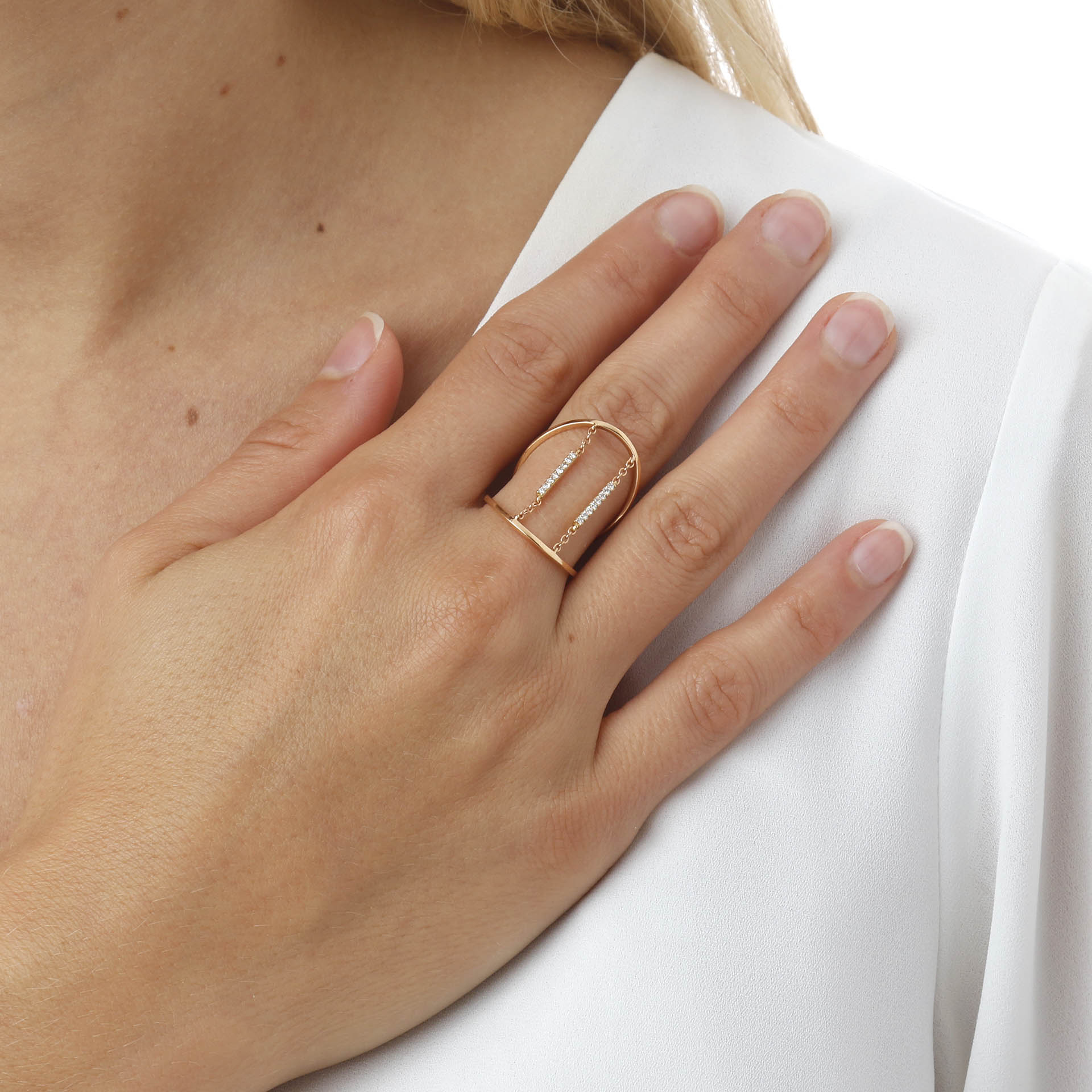 Anello con Diamanti e Catenina
